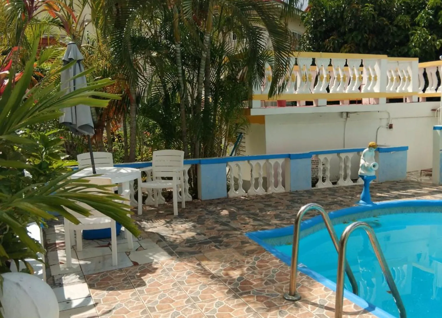 237 Bratton Avenue Hotel Montego Bay Guest house