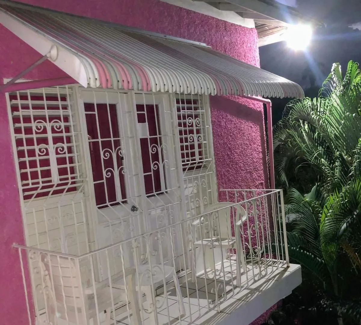 Guest house 237 Bratton Avenue Hotel Montego Bay